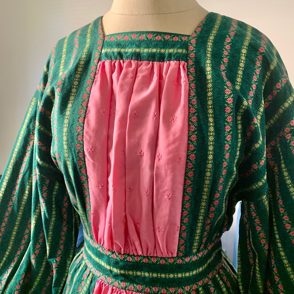 HEIDI the Merry Dress